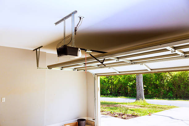 Top rated local Garage Door specialists in Capitola, CA